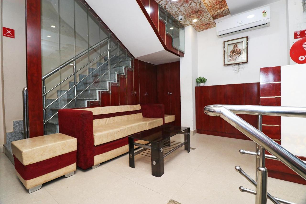 Hotel Bleue Mont Varanasi Exterior photo